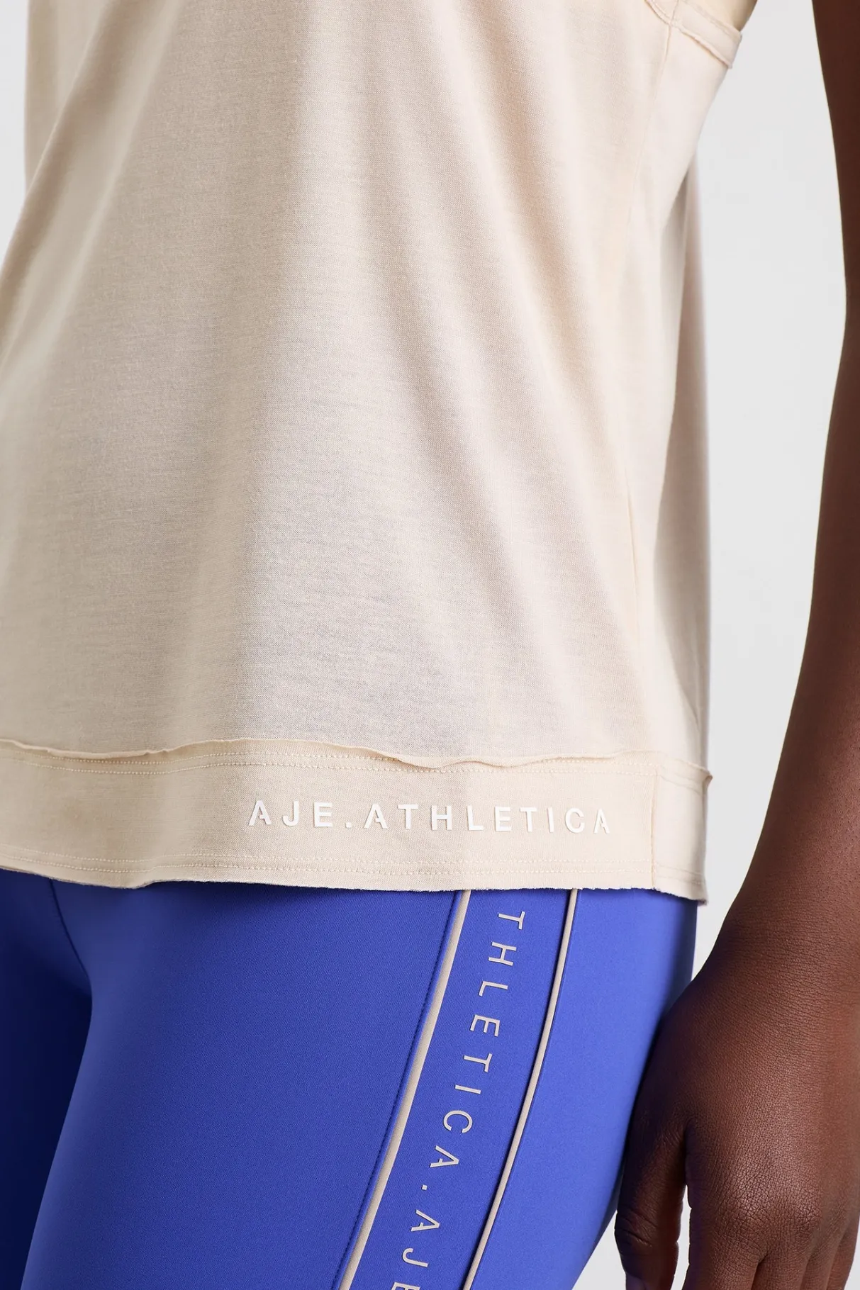 twist_back_tank__4.webp Online Aje ATHLETICA Twist Back Tank 137 Latte Beige
