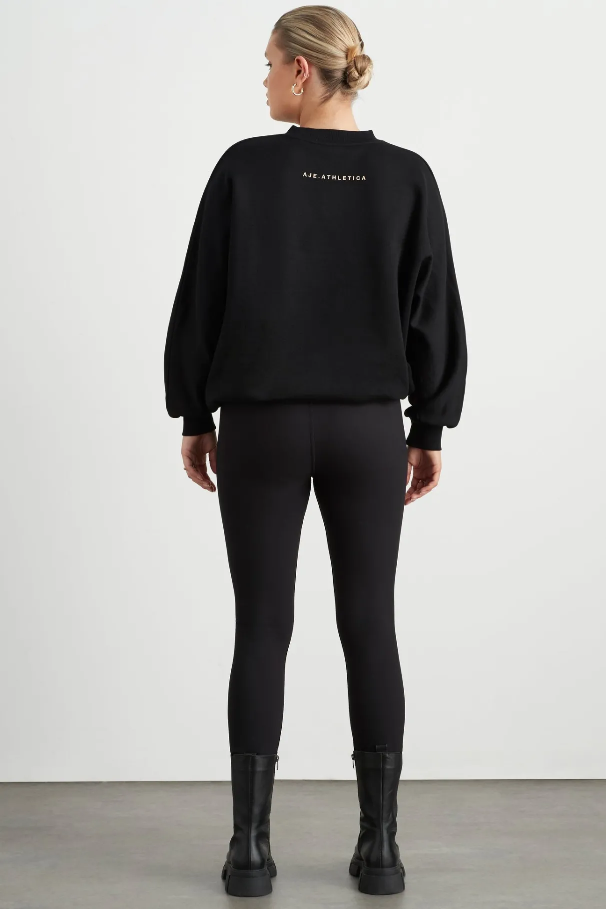 whipstitch_jumper__10.webp Flash Sale Aje ATHLETICA Whipstitch Jumper 424 Black/Beige