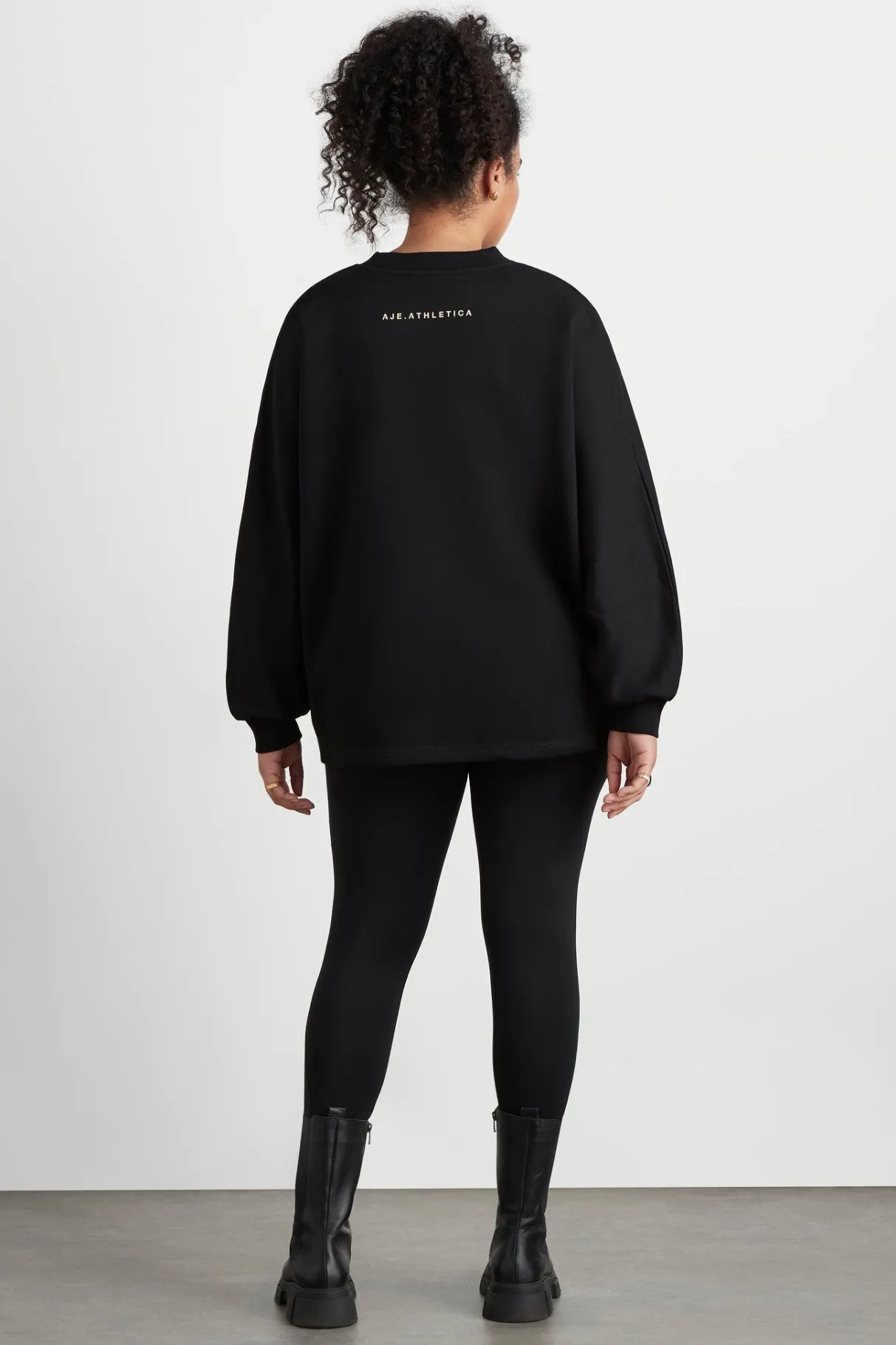 whipstitch_jumper__15.webp Flash Sale Aje ATHLETICA Whipstitch Jumper 424 Black/Beige