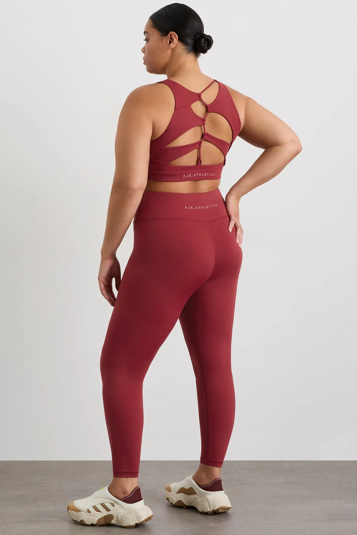 winding_road__tight__14.webp Discount Aje ATHLETICA Winding Road 7/8 Tight 231 Plum Red