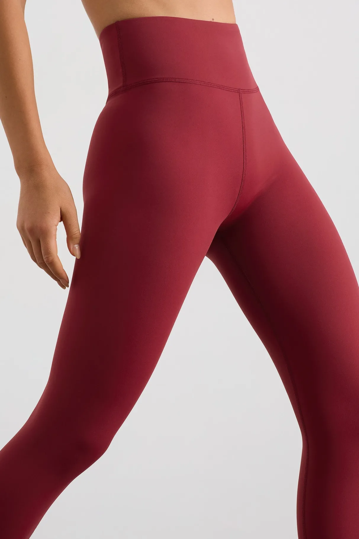 winding_road__tight__4.webp Discount Aje ATHLETICA Winding Road 7/8 Tight 231 Plum Red