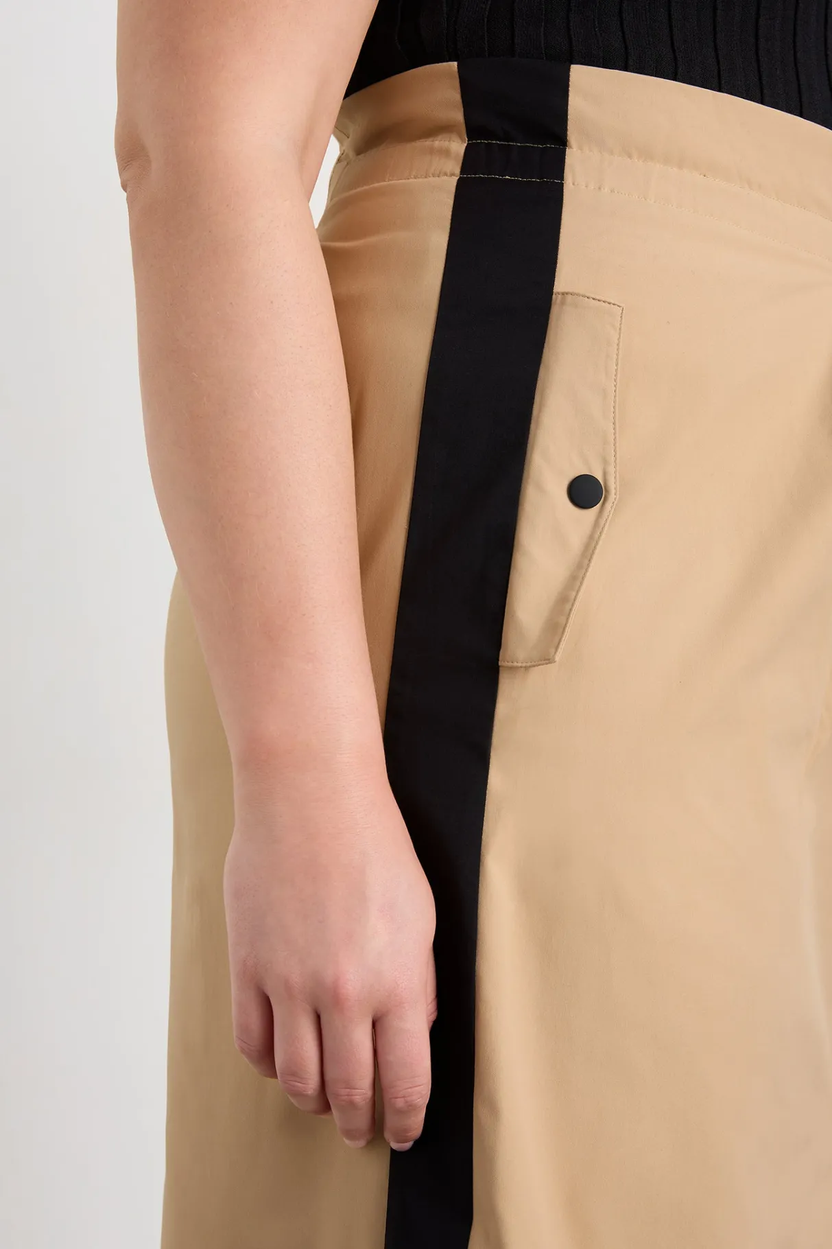 wrap_contrast_skirt__11.webp Clearance Aje ATHLETICA Wrap Contrast Skirt 615 Natural Tan / Black