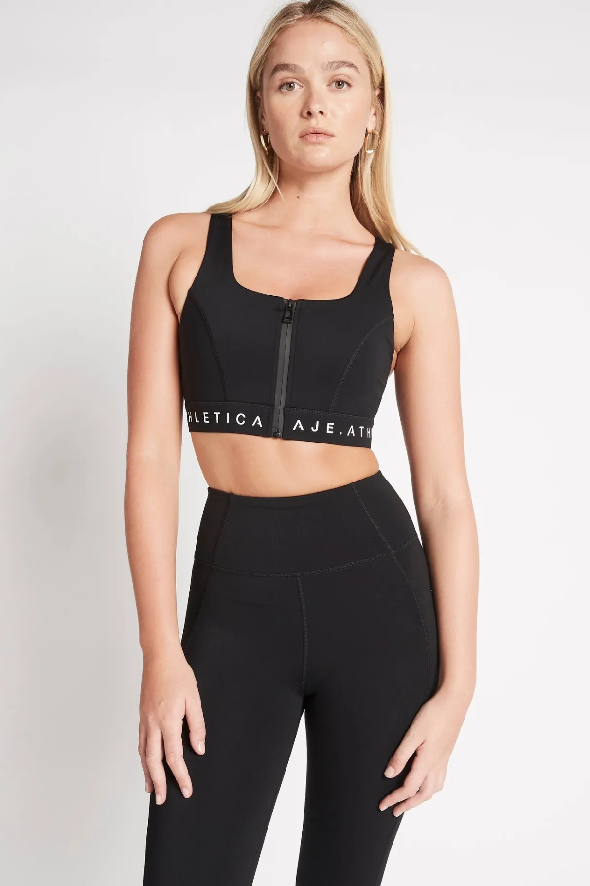 zip_front_logotape_sports_bra__0.webp Cheap Aje ATHLETICA Zip Front Logotape Sports Bra 319 Black