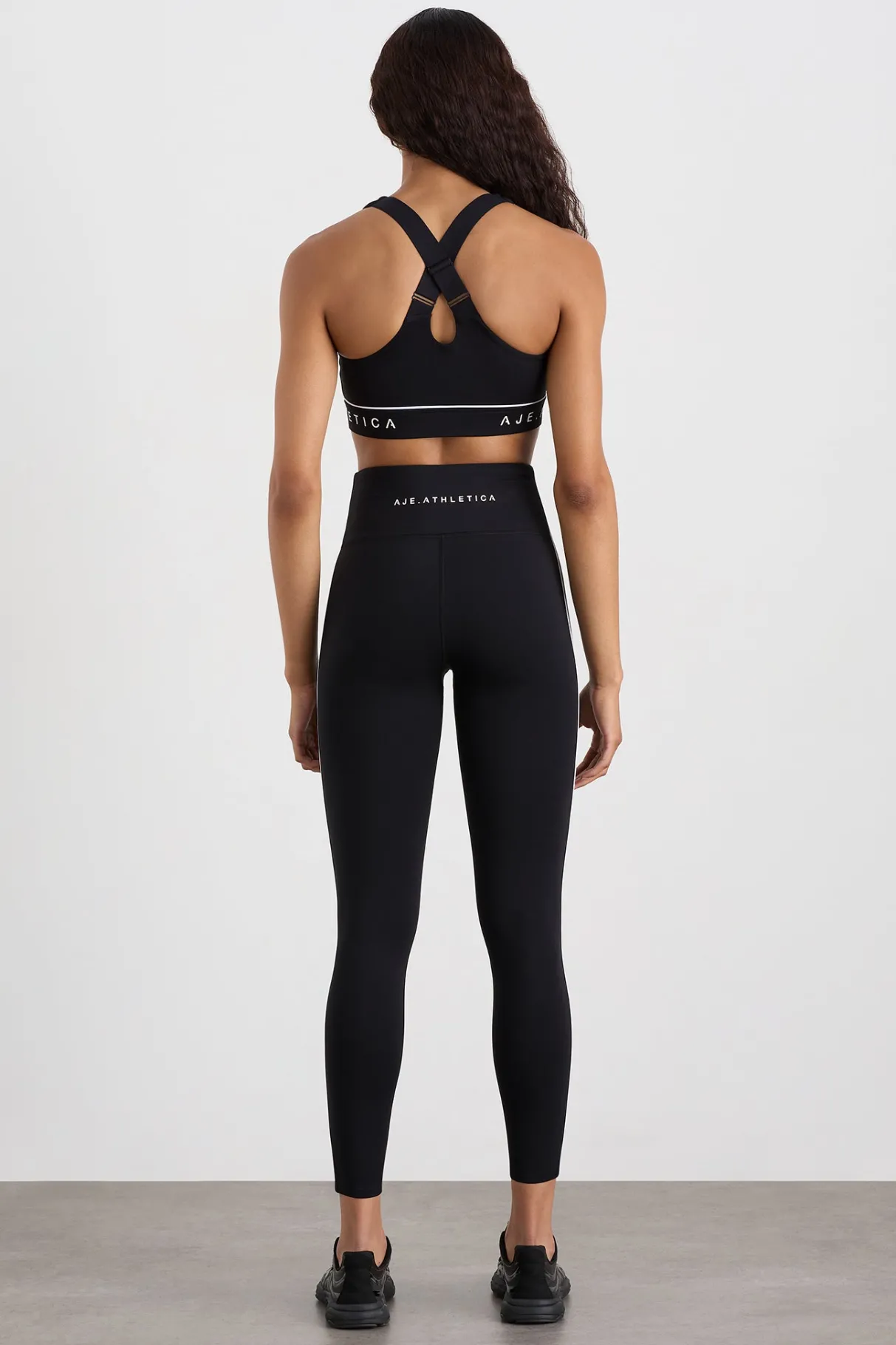 zip_front_sports_bra__4-1.webp Flash Sale Aje ATHLETICA Zip Front Sports Bra 329 Black